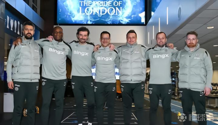 切尔西助教团队缺乏豪门资历 曼城曼联教练组星